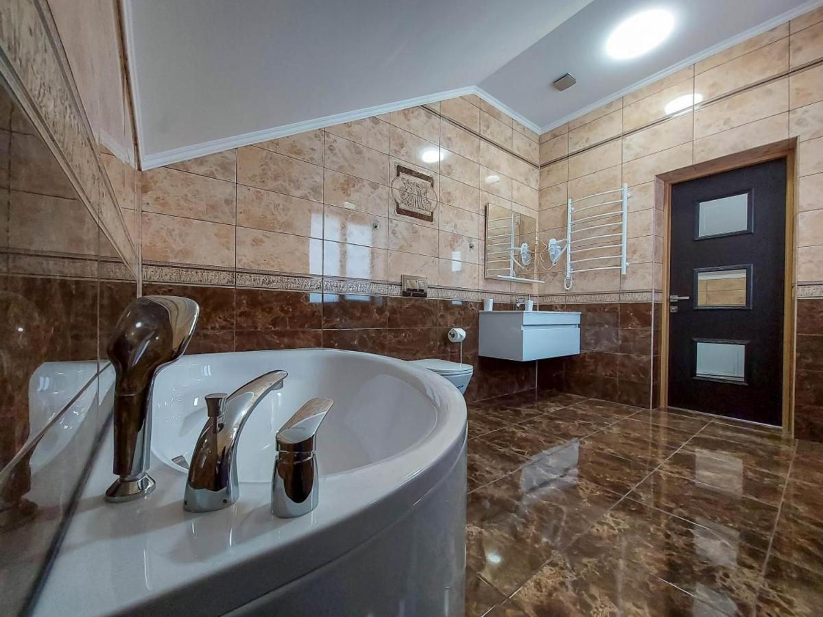 Graff Hotel دنيبروبيتروفسك المظهر الخارجي الصورة